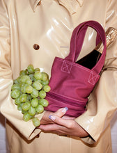 Load image into Gallery viewer, Wine Tote x Leisir - Berry